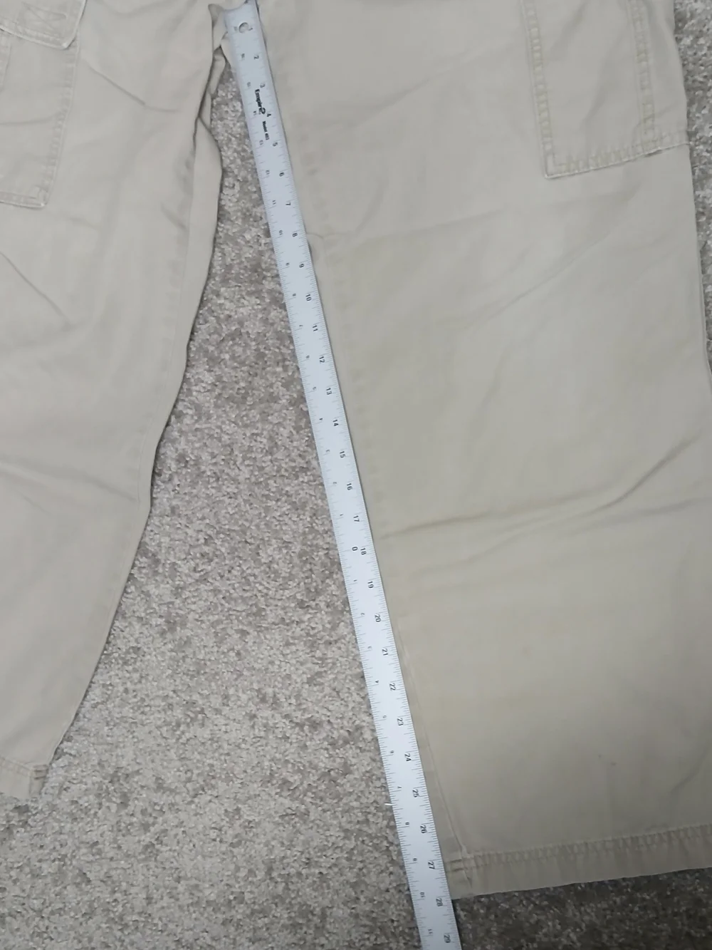 The North Face‎ Pants - Beige Cargo Pants for Men - Size 34 Short